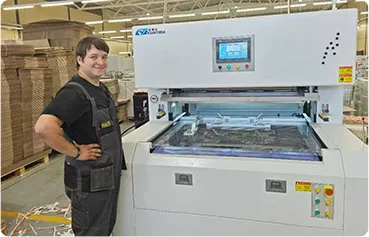 KYD-1080A Stripping & Blanking Machine in Russia
