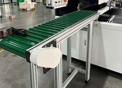 Conveyor table with auto stop function